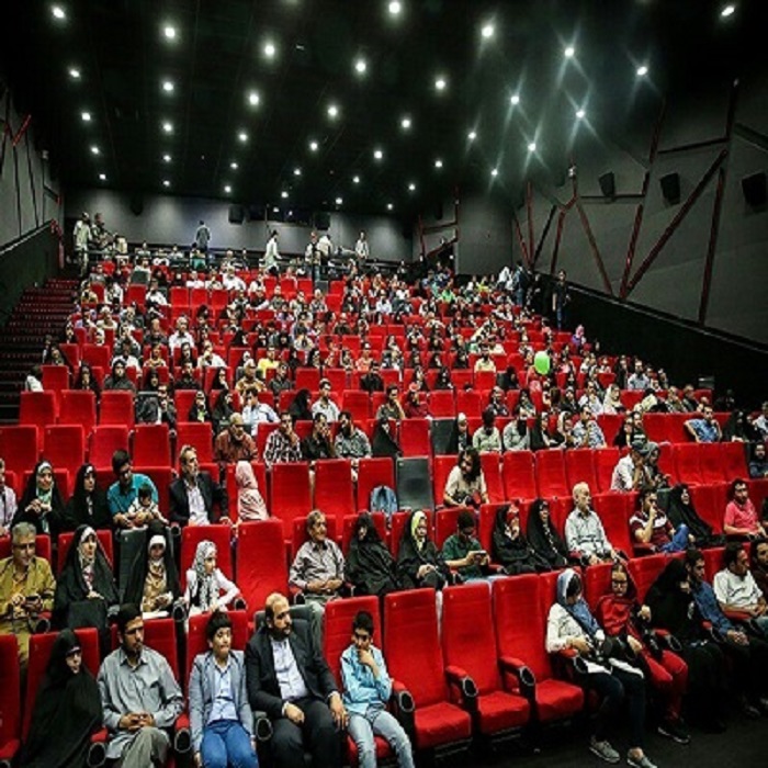 رساله پردیس سینمایی و خانه سینما – پایان نامه معماری